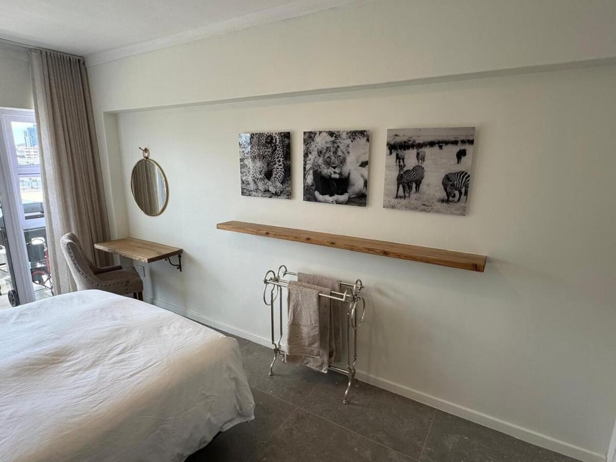 803 Winston Place Apartment